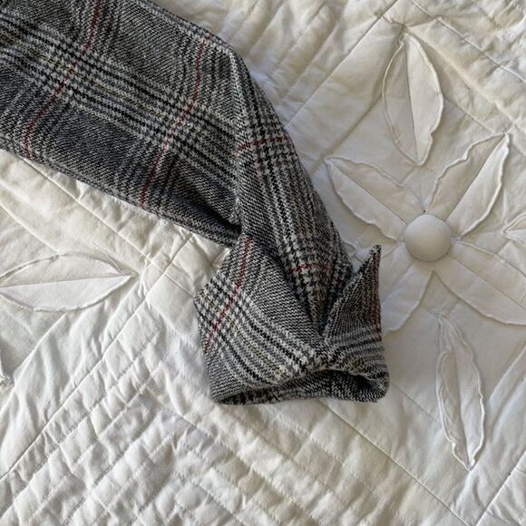 Benetton Houndstooth Blazer  - Picture 4 of 12